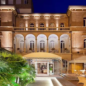 Hotel Adriatica Ambienthotels, Rimini