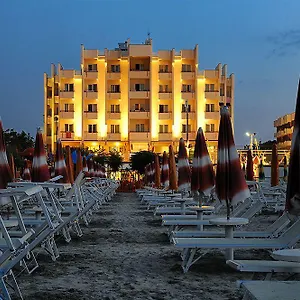 Life Hotel